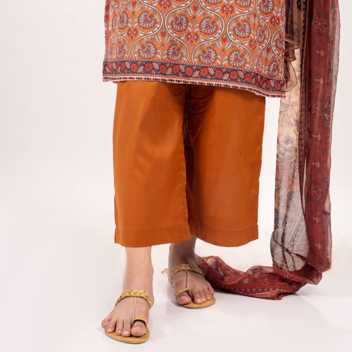 Maahru%20Unstitched%20Fabric%20for%20women%20and%20girls%20-%202%20piece%20-%20Shirt%20and%20Dupatta%20-%20Block-Me-Red%20-%20Image%207