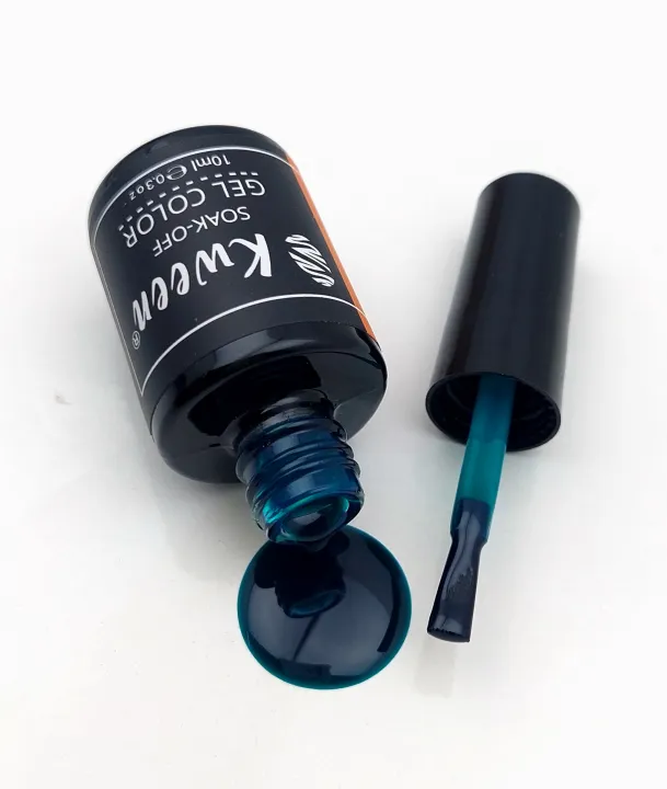 KWEEN%20Translucent%20UV%20Jelly%20Gel%20Polish%20Emerald%20Green,%20Soak%20Off%20UV%20Gel%20Nail%20Polish%20For%20Nail%20Art%20-%20Image%203