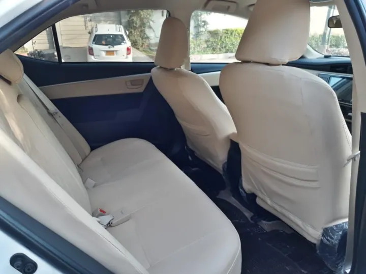 Seatcovers%20for%20Toyota%20Corolla%202018%20-%20Image%207
