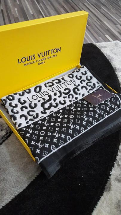 Winter%20Cape%20Shawl%20-%20Image%207