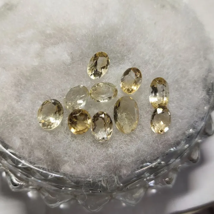 Original%20&%20Natural%20White%20Topaz%20(White%20Pukhraj)%20Gemstone%204.15%20crt%20%C2%B1%201crt%20For%20Ring%20Men,Bracelet,Pendant%20-%20Image%202