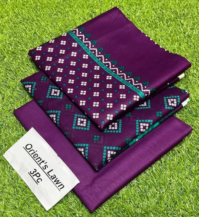 Digital%20Printed%20Lawn%203-Piece%20Unstitched%20Suit%20with%20Voil%20Lawn%20Dupatta%20-%20Image%204