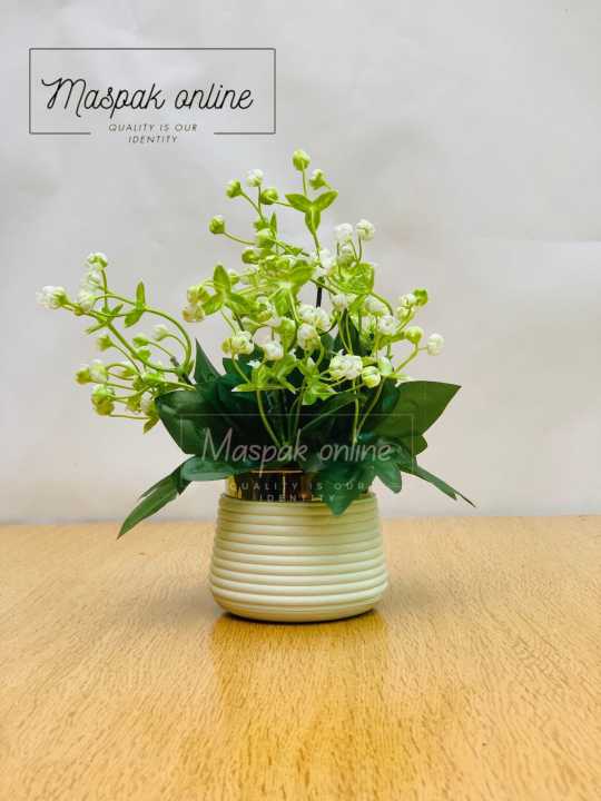 Artificial%20Baby%20Breath%20Flowers%20with%20Black%20/%20White%20Pot%20%20%7C%20Washable%20%7C%20Best%20Used%20for%20Home%20Purposes%20and%20Office%20Decoration%20Table%20Top%20home%20decoration%20items%20flowers%20for%20home%20decoration%20-%20Image%202