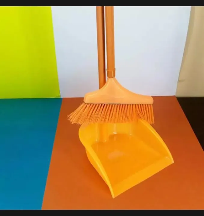 Broom%20-%20Broom%20Stick%20-%20Broom%20Stick%20with%20Dust%20Pan%20-%20Broom%20and%20Dust%20Pan%20Set-%20Jharu%20Supri%20%20Set%203.5%20-%204%20feet%20length%20%5BMulticolors%5D%20-%20Image%204