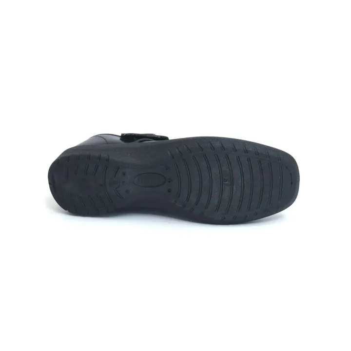 B-first%20By%20Bata%20School%20For%20Girls%20-%20Kids%20Footwear%20-%20Image%203