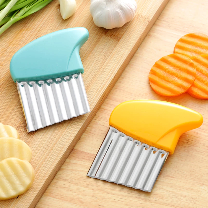 Potato%20Cutter%20Stainless%20Steel%20Potato%20Wavy%20Knife%20Chips%20French%20Fry%20Cutter%20Vegetable%20Slicer%20Crinkle%20Cutter%20Chopper%20Kitchen%20Gadgets%20-%20Image%202