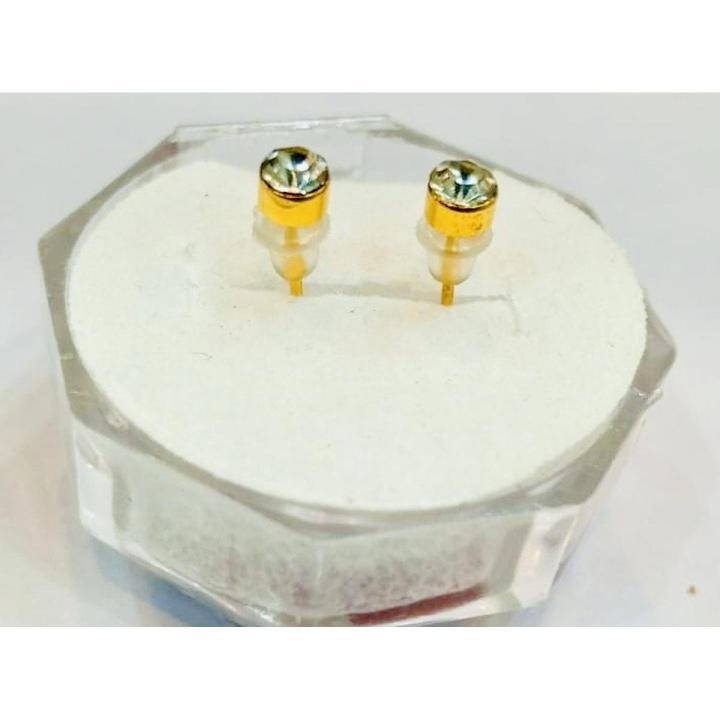 Diamond Single stone Earings Studs Tops Gold Platted for Women & Men