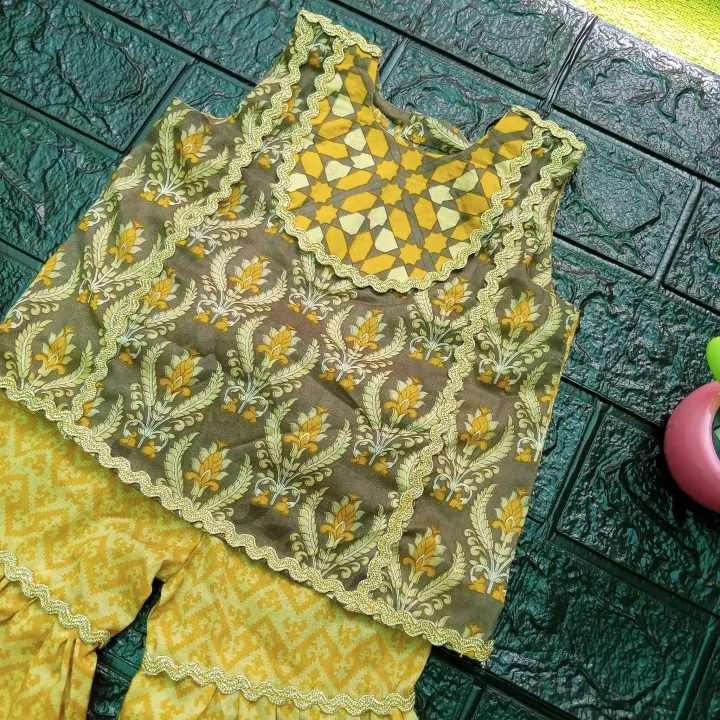 LAWN%20DRESS%20FOR%20BABY%20GIRL%20-%20Image%204