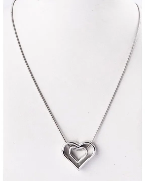 Stainless%20Steel%20Double%20Heart%20Locket%20For%20Women%20-%20Silver%20-%20Image%202