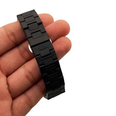 Aura%20Smart%20Watch%20for%20Men%20&%20Women%20%E2%80%93%20Stylish%20Digital%20Watch%20with%20Modern%20Design.%20-%20Image%205