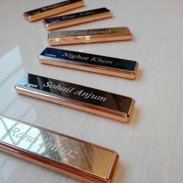 Sliding%20Electronic%20Lighter%20Name%20Engraved%20%7C%20Slim%20Fashionable%20%7C%20USB%20Pocket%20Sized%20Rechargeable%20lighter%20-%20Image%202