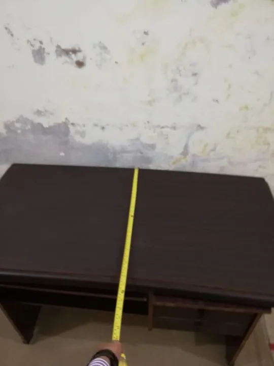 One%20person%20Office%20Table%20/%20Computer%20Table,%20Made%20of%20Lamination%20Material,%20with%203%20Drawers,%20For%20long%20Time%20use%20-%20Image%203