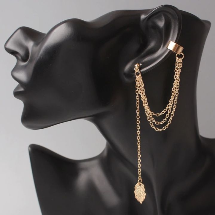 Pair%20of%20Ear%20Cuff%20Golden%20Leaf%20Long%20Dropping%20Pin%20Chain%20Tassel%20Earring%20for%20Girls%20and%20Women%20-%20Image%205