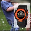 Kids watch silicone black straps round shape digital watch. 