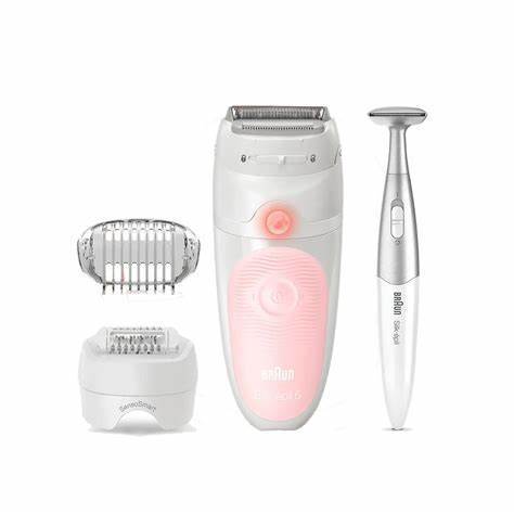 Braun Silk-épil 5-820 Wet & Dry epilator with 3 extras incl. bikini styler.