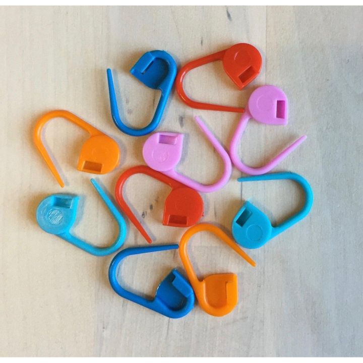 Multi%20color%20locking%20stitch%20markers%20crochet%20and%20knitting%20tools%2020%20Pcs%20-%20Image%203
