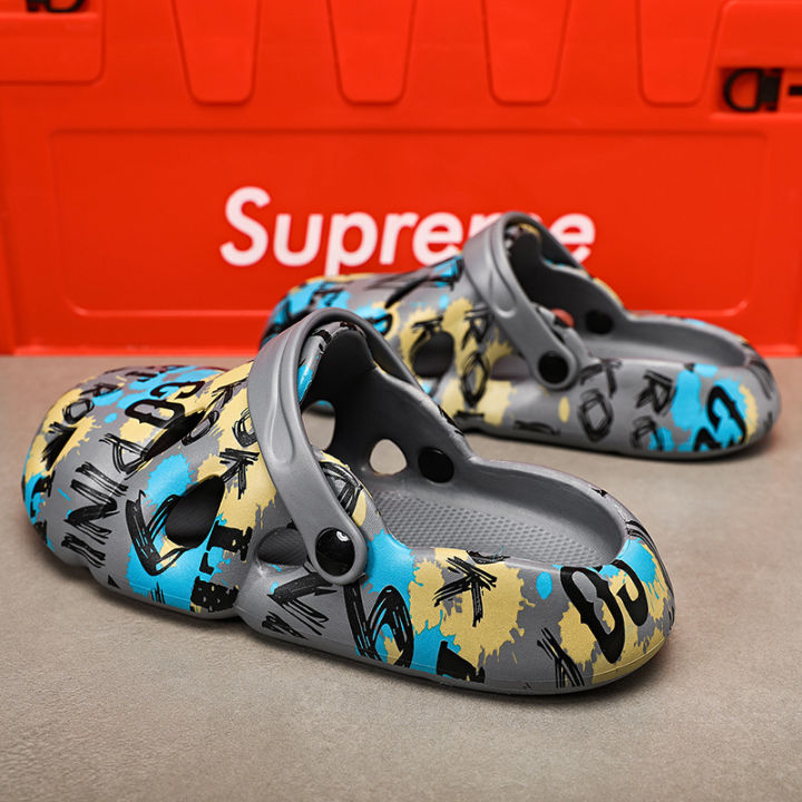 Women%20Clogs%20Female%20Fashion%20Soft%20Bottom%20Beach%20Men%20Slippers%20Women's%20Sandals%202022%20Summer%20Nurse%20Medical%20Sabot%20EVA%20Breathable%20Shoes%20-%20Image%203