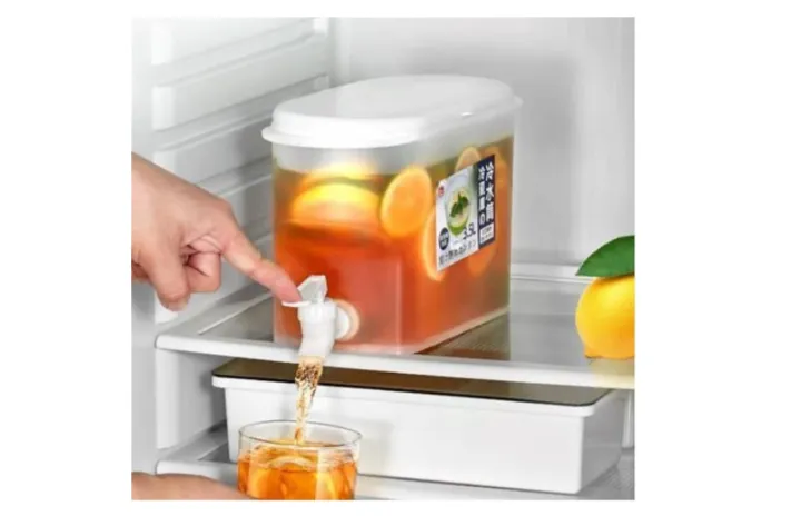 "Refrigerator%20Water%20Dispenser%20-%203.5L%20Leak-Proof%20Cold%20Water%20Jug%20with%20Tap%20for%20Fridge%20-%20High-Temperature%20Resistant%20Plastic%20Cooler%20with%20Easy-Lift%20Handles"%20-%20Image%204