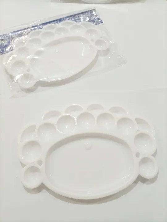 Color%20Mixing%20Tray%20Painting%20Tray%20Art%20Palettes%2016%20Compartments%20%208%20inches%20Length%20&%205.5%20inches%20width%20Color%20Mixing%20Pack%20of%201%20PCs%20-%20Image%205