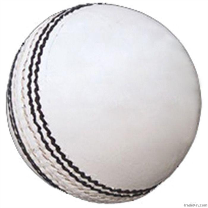 Indoor%20Rubber%20Cricket%20Ball%20-%20Image%202
