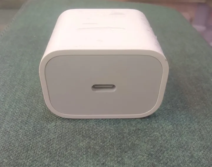 SAMSUNG%20PD%20Adapter%20(USB-C)%2025W%20-%20Image%203