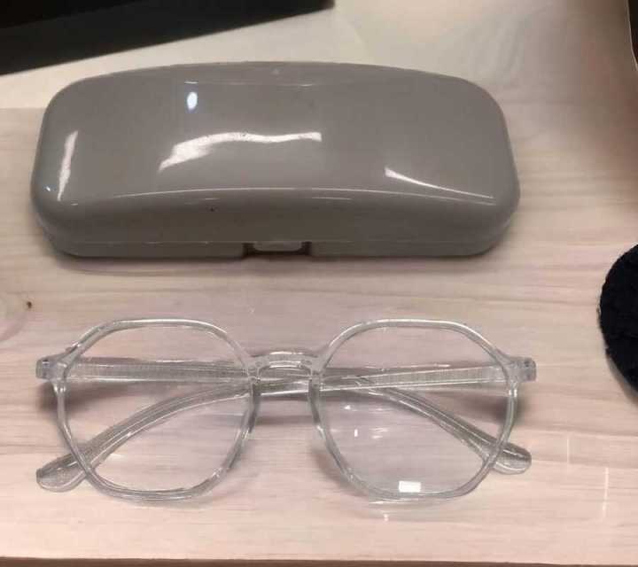 Transparent%20blue%20light%20blocking%20glasses%20%7C%20Clear%20blue%20light%20filter%20glasses%20%7C%20Transparent%20anti-blue%20light%20glasses%20%7C%20Blue%20light%20protection%20clear%20glasses%20%7C%20Crystal%20clear%20blue%20light%20glasses%20%7C%20Transparent%20blue%20light%20reduction%20glasses%20%7C%20Clear%20screen%20protection%20g%20-%20Image%202