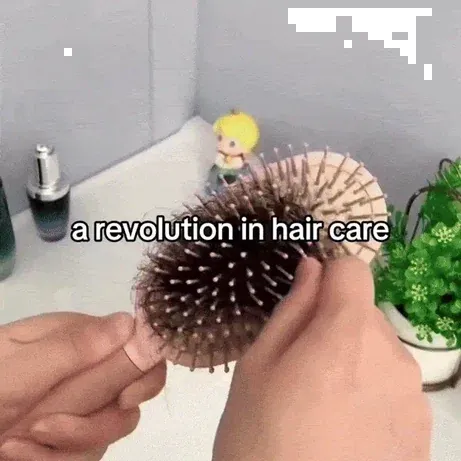 Self%20Cleaning%20Hair%20Brush%20Retractable%20Easy%20Clean%20Hair%20Brush%20Massage%20Comb%20with%20Retractable%20Bristles%20One-pull%20Clean%20Anti-Static%20Hair%20Brush%20for%20Easy%20Removal%20of%20Tangled%20Hairs%20-%20Hair%20Styling%20Tools%20New-One-Pull%20clean%20massage%20comb%20-%20Image%208