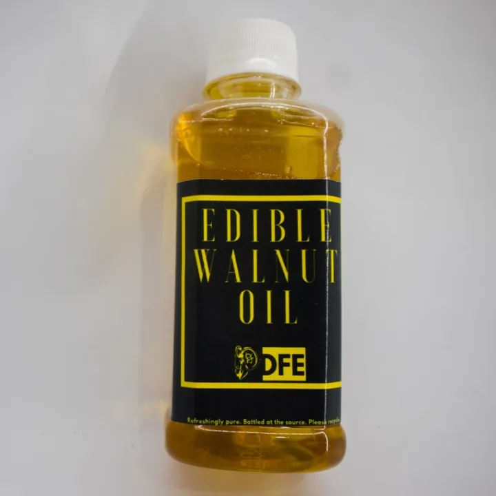 Pure%20Walnut%20Oil%20250ML%20From%20Gilgit%20%7C%20Edible%20Walnut%20Oil%20%7C%20Organic%20and%20Pure%20-%20Image%203