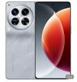 Tecno Camon 30 12/256. 