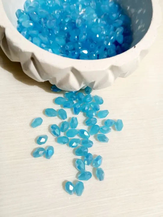 25gms%20of%20Colorful%20Faceted%20Teardrop%20Craft%20Beads%20Set%20%E2%80%93%20Jewelry,%20Sewing%20&%20DIY%20Decoration%20Supplies%20-%20Image%206