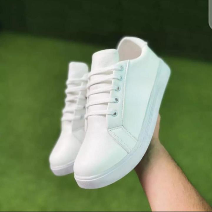 White sneakers for mens