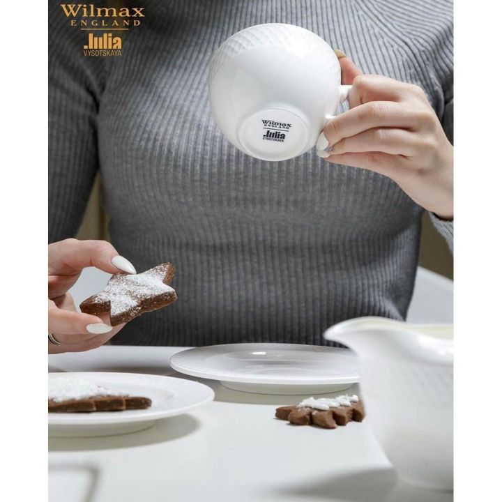 TEA CUP & SAUCER set of 6