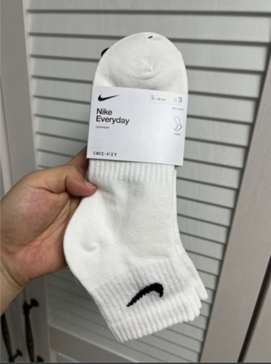 Pack%20of%203%20NIKE%20Highly%20quality%20socks%20for%20men%20-%20Image%203