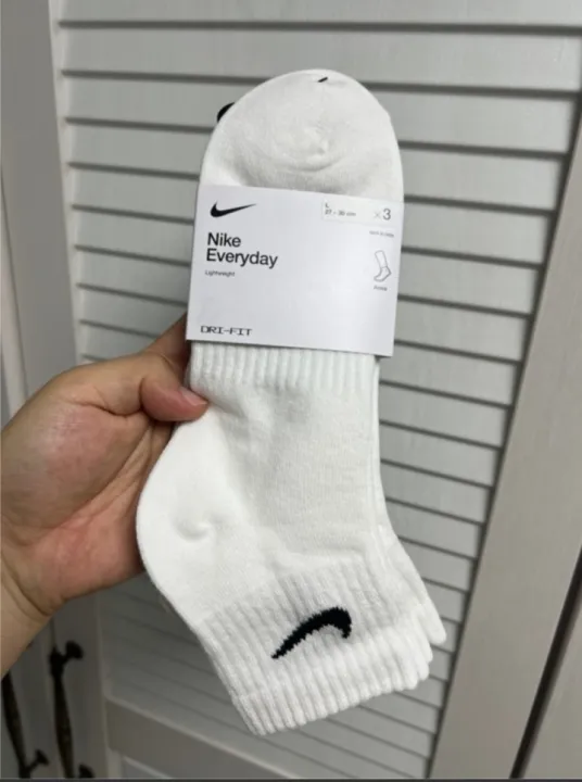 Pack%20of%203%20NIKE%20Highly%20quality%20socks%20for%20men%20-%20Image%203