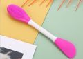 Silicone Face Mask Applicator, 2 in 1 Double-Sided Facial Scrubber Brush Tool, Double-Head Manual Cleansing Brush for Deep Gentle Exfoliating (PACK OF 1). 