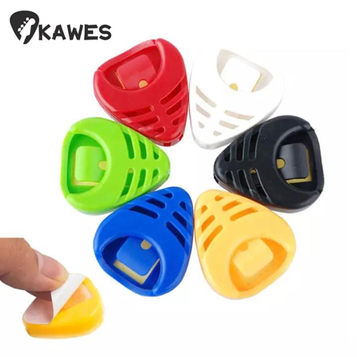 【Footprint】 1Pcs Alice Pick Clip Heart-Shaped Pick Box Guitar Pick Plectrum Holder Case