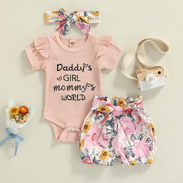 Infant%20Baby%20Girl%203%20Pcs%20Outfit%20Sets,%20Letter%20Printed%20Ruffle%20Trim%20Short%20Sleeve%20Romper%20+%20Floral%20Print%20Shorts%20+%20Headband%20-%20Image%202