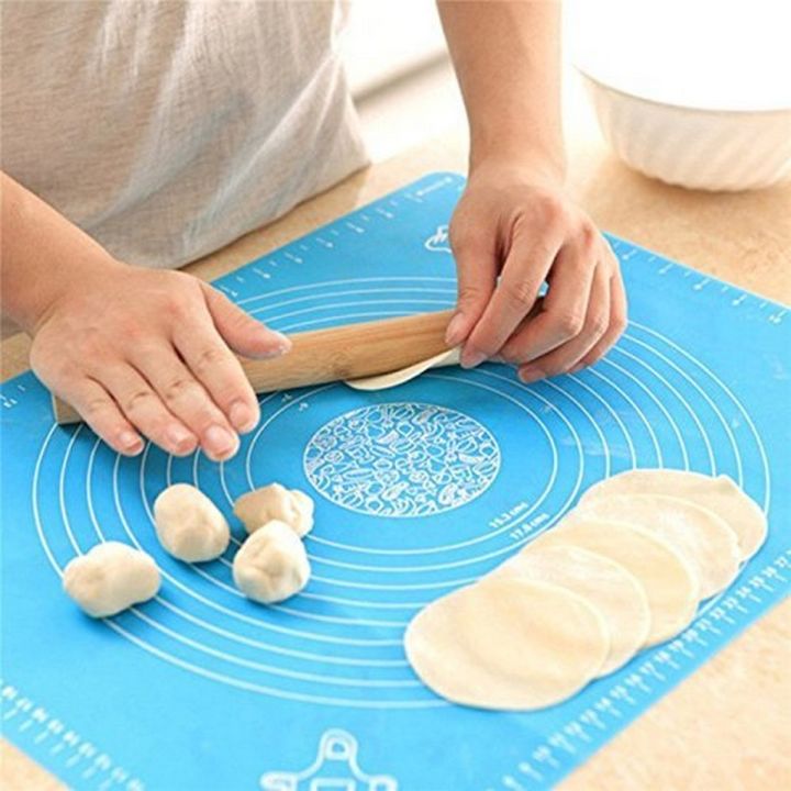 Silicone%20Dough%20Rolling%20Mat%20Extra%20Large%20with%20Measurements%20%7C%20Non-Slip%20Pastry%20Sheet%20for%20Roti,%20Pizza,%20Cookies,%20Chapati%20&%20Bread%20%7C%20Heat-Resistant%20Baking%20Mat%20%7C%20Reusable%20Rolling%20Board%20for%20Kitchen%20Cooking%20&%20Baking%20-%20Image%208