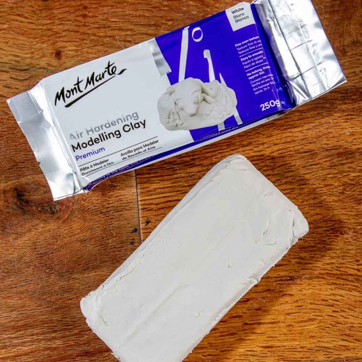 Mont Marte Air Hardening Modelling Clay Premium 250g (8.8oz) - White MMSP0030