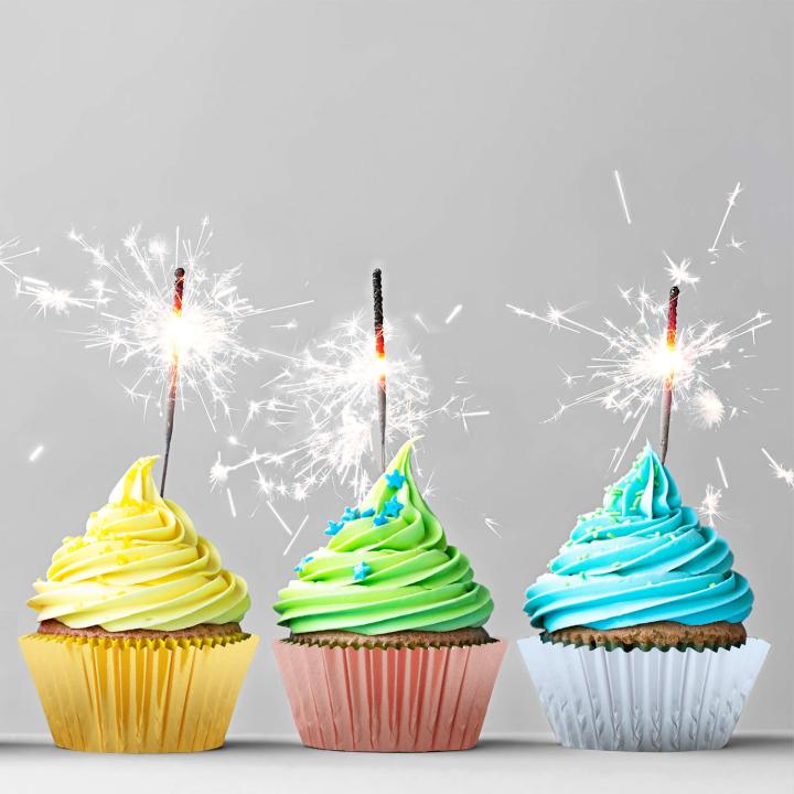 100pcs%20Foil%20Disposable%20Cupcake%20Liners%20Aluminum%20Thickened%20Baking%20Muffin%20Cups%20Cases%20Accessories%20-%20Image%204