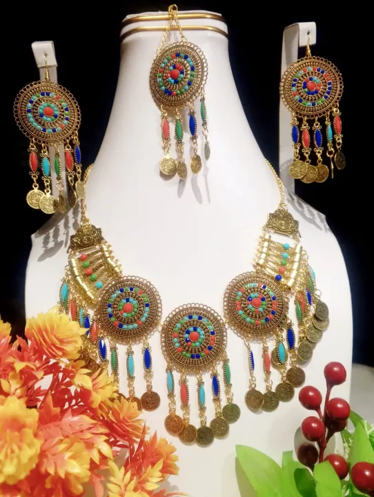 Afghani%20Jewelry%20Set%20%E2%80%93%20Colorful%20Handmade%20Gold-Plated%20Necklace,%20Earrings%20with%20or%20without%20Tikka%20for%20Women,%20Traditional%20Set%20-%20Image%203