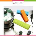 Techmanistan Random Color Silicone Heat Resistance Hot Pan Handle Cover, Silicone Pot Grip Sleeve Heat Resistant Slip Saucepan Handle. 