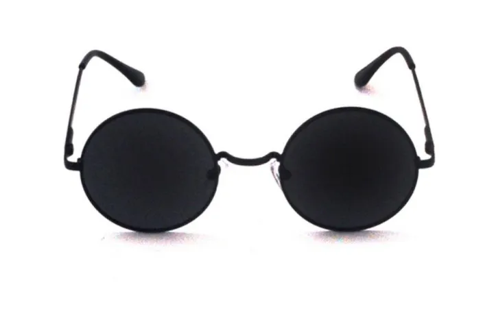 Black%20Round%20Sunglasses%20for%20Men/Women%20-%20Image%203