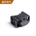 1 967587 3 Male Female 968303 1 Connector 1 967616 1 Suitable for Land Rover body height sensor. 