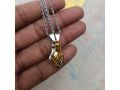 Magnetic Handshake Necklace,Holding Hands Necklace, Hands Couple Chain Magnet bf gf BFF Couple Hand Magnetic Necklaces Boyfriend Girlfriend Lovers love pendant locket women girls men boys. 