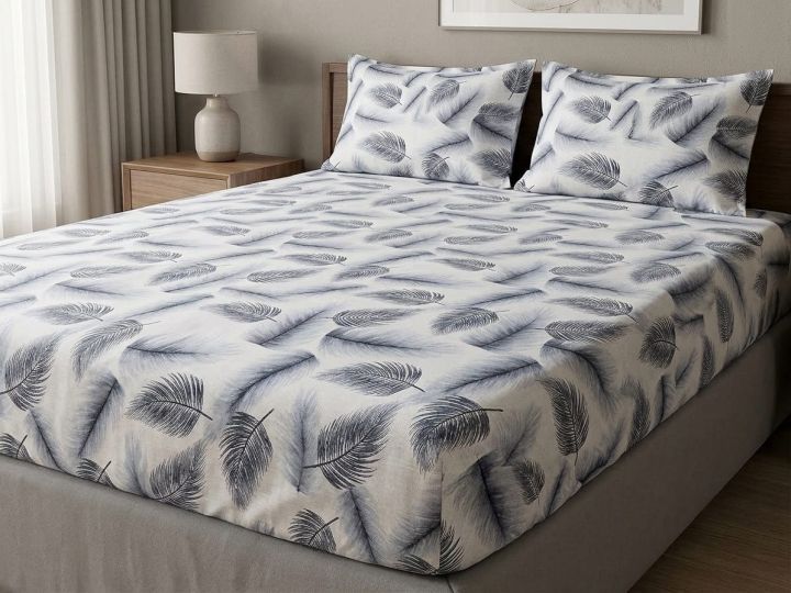 Premium%20Microfiber%20Printed%20Fitted%20Sheet%20(72*78=12)%20%E2%80%93%20Soft,%20Stretchable%20&%20Wrinkle-Free!%20-%20Image%204