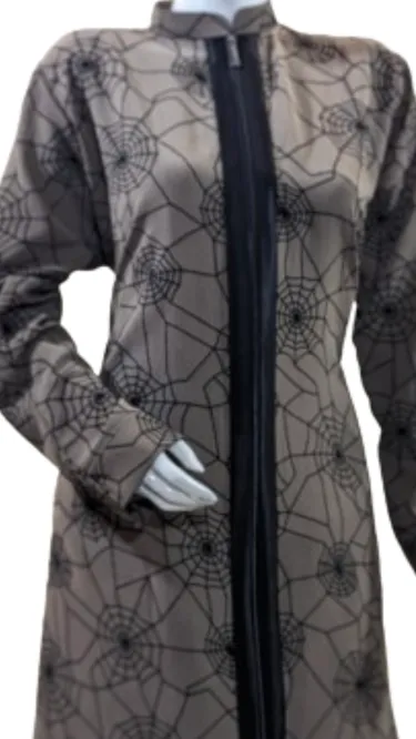 Stylish%20Brown%20Long%20Coat%20with%20Spider%20Web%20Pattern%20-%20Image%204