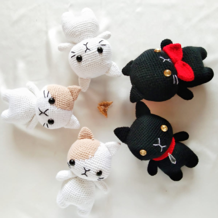 Handmade Crochet Little kitty cat Stuffed Amigurumi Toy | gift for girls and kids | CrochetLine
