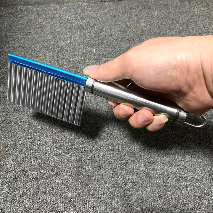 Crinkle%20fries%20cutter%20knife%20with%20handle%20-%20stainless%20steel%20high%20quality%20-%20Image%205