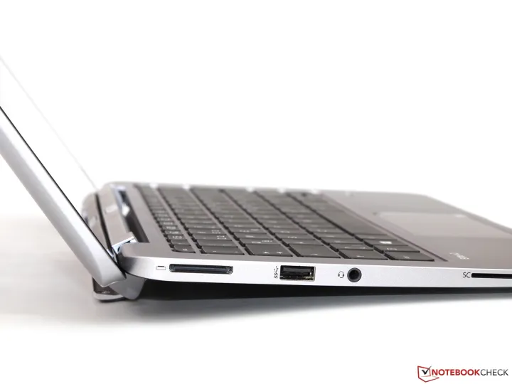 Hp%20Touch%20&%20Type%20Laptop%20with%20Styles%20Pen%20for%20Online%20teaching%20-%20Image%204